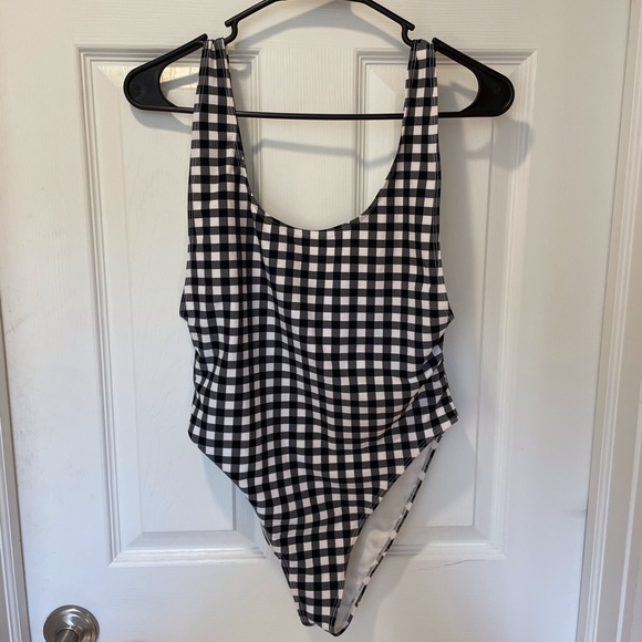 Forever 21 Gingham one piece - Picture 1 of 3